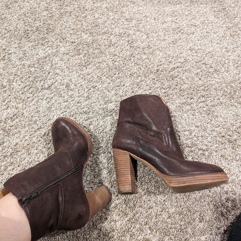 Leather booties - Picture 8 of 12